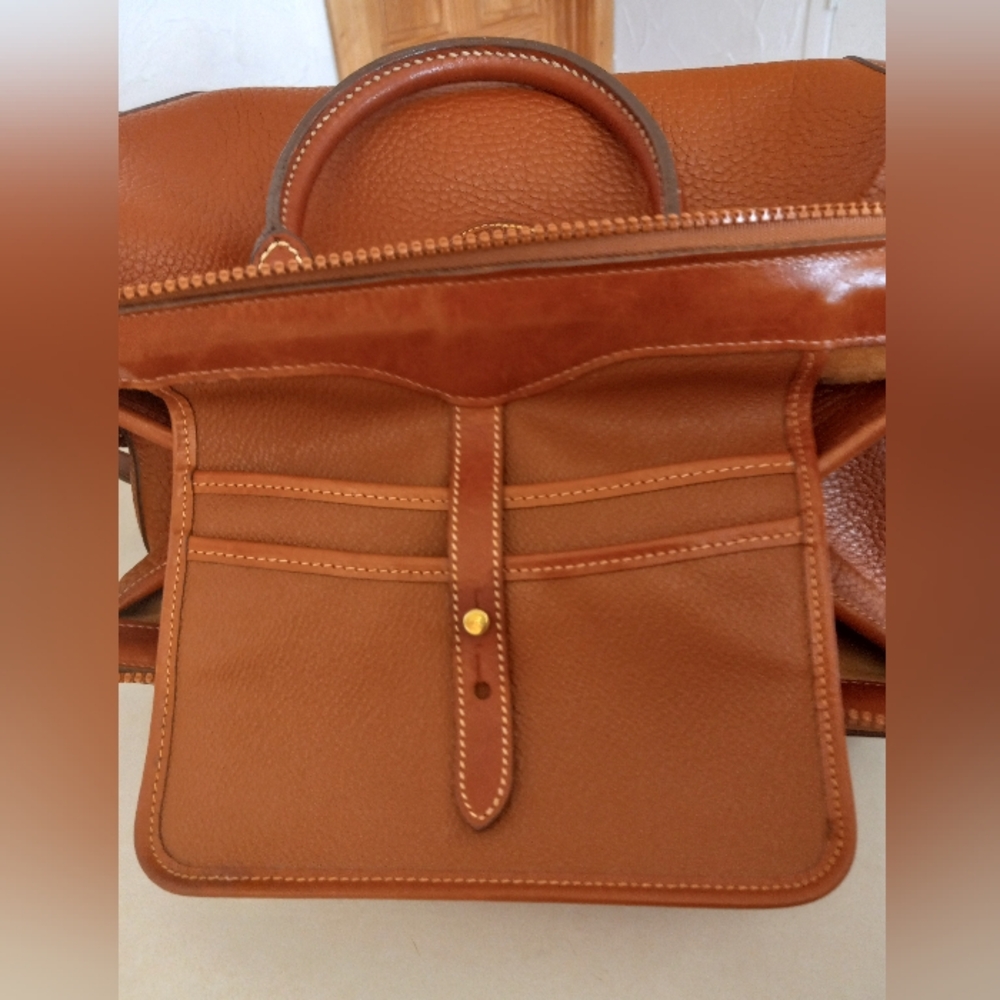 Dooney & Bourke Gladstone, 1989 "Solid British Tan" Pre-date Tag - Picture 16 of 16
